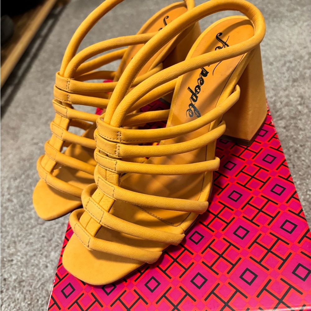 NWT Free People Mustard Strappy Heels